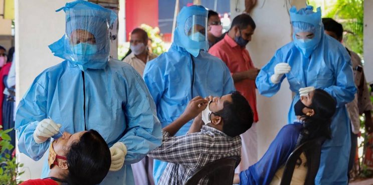 രാജ്യത്തെ ഏറ്റവും കൂടുതല് പേര് കൊവിഡ് ചികിത്സയിലുളള പത്ത് ജില്ലകളില് ഏഴും കേരളത്തിൽ; ഏറ്റവും കൂടുതല് കൊവിഡ് രോഗികളുളള രണ്ടാമത്തെ ജില്ല എറണാകുളം. രാജ്യത്തെ ഏറ്റവും കൂടുതല് പേര് കൊവിഡ് ചികിത്സയിലുളള പത്ത് ജില്ലകളില് ഏഴും കേരളത്തിൽ; ഏറ്റവും കൂടുതല് കൊവിഡ് രോഗികളുളള രണ്ടാമത്തെ ജില്ല എറണാകുളം.