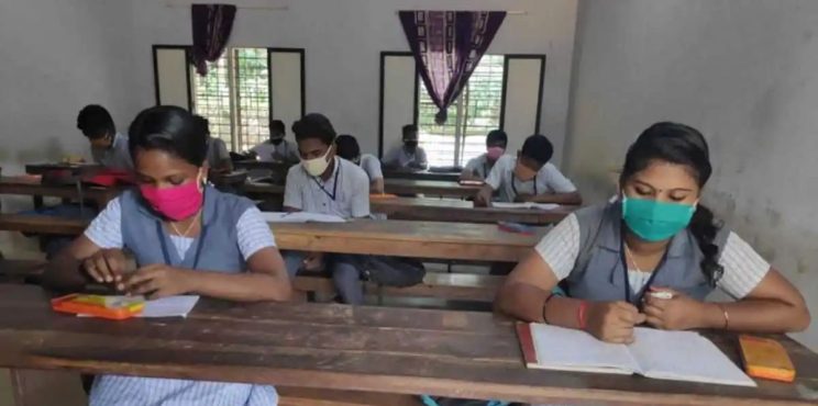 സംസ്ഥാനത്ത് പ്ലസ് വണ്‍ പരീക്ഷാ നടത്തിപ്പില്‍ അന്തിമതീരുമാനമായിട്ടില്ലെന്ന് വിദ്യാഭ്യാസവകുപ്പ്