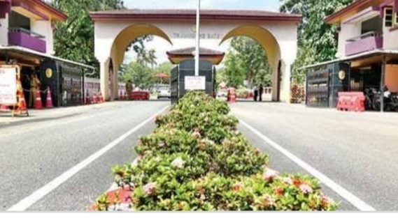 കൊച്ചി നാവികസേന ആസ്ഥാനത്ത് നാവികൻ വെടിയേറ്റ് മരിച്ച നിലയിൽ.