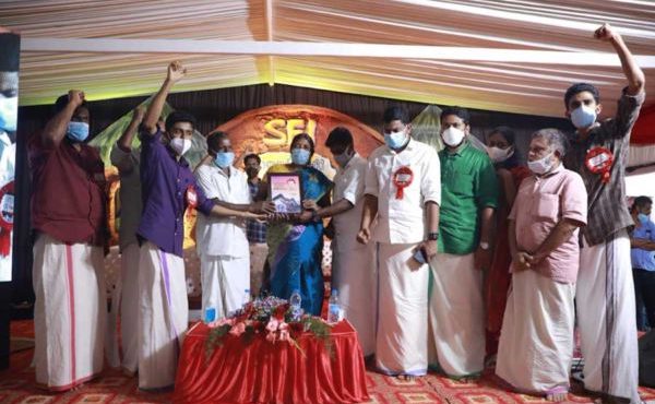 അഭിമന്യു സ്‌മാരക മന്ദിരം തുറന്നു.
