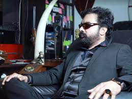 മോ​ന്‍​സ​ണ്‍ മാ​ത്യു​വി​നെ മൂ​ന്ന് ദി​വ​സ​ത്തേ​യ്ക്ക് ക്രൈം​ബ്രാ​ഞ്ച് ക​സ്റ്റ​ഡി​യി​ല്‍ വി​ട്ടു.