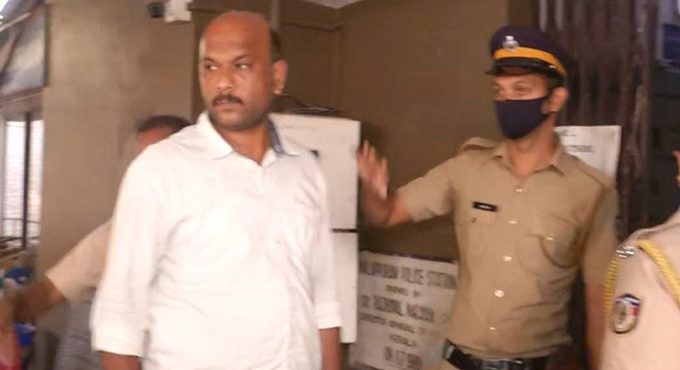 കുഴല്‍പ്പണവുമായി രണ്ട് പേര്‍ പിടിയില്‍