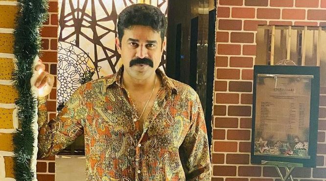 നടിയെ ബലാത്സംഗം ചെയ്ത കേസില്‍ നിര്‍മ്മാതാവും നടനുമായ വിജയ് ബാബുവിന്‍റെ മുന്‍കൂര്‍ ജാമ്യാപേക്ഷ പരിഗണിക്കുന്നത് മാറ്റി
