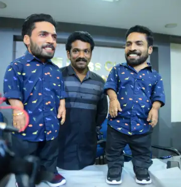ഇതിലേതാണ് യാഥാര്‍ഥ്യം….കാണാതായ ഇരട്ടസഹോദരനെ കണ്ടെത്തിയ സന്തോഷമെന്ന് ഗിന്നസ് പക്രു