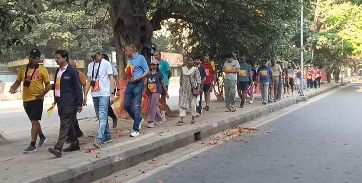 നടപ്പാതകളിലെ സുരക്ഷിത സഞ്ചാരം പൗരൻ്റെ മൗലികാവകാശം; കേന്ദ്രത്തിന് സുപ്രീംകോടതിയുടെ കർശന നിർദേശം നടപ്പാതകളിലെ സുരക്ഷിത സഞ്ചാരം പൗരൻ്റെ മൗലികാവകാശം; കേന്ദ്രത്തിന് സുപ്രീംകോടതിയുടെ കർശന നിർദേശം