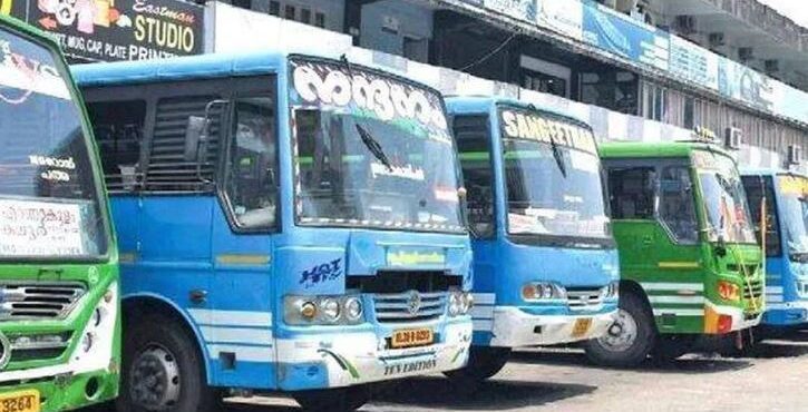 സ്വകാര്യ ബസുകൾക്ക് പരസ്യാനുമതി; ടിക്കറ്റ് ഇതര വരുമാനത്തിന് വഴിതുറന്ന് സർക്കാർ, നഷ്ടം പഠിക്കാൻ പ്രത്യേക സമിതി സ്വകാര്യ ബസുകൾക്ക് പരസ്യാനുമതി; ടിക്കറ്റ് ഇതര വരുമാനത്തിന് വഴിതുറന്ന് സർക്കാർ, നഷ്ടം പഠിക്കാൻ പ്രത്യേക സമിതി