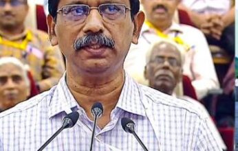 ഐ.എസ്.ആർ.ഒ. ഹ്യൂമൻ സ്പെയ്സ് ഫ്ലൈറ്റ് സെന്റർ ഡയറക്ടറായി മലയാളി ശാസ്ത്രജ്ഞൻ എസ്.ആർ. ബിജു ചുമതലയേൽക്കും ഐ.എസ്.ആർ.ഒ. ഹ്യൂമൻ സ്പെയ്സ് ഫ്ലൈറ്റ് സെന്റർ ഡയറക്ടറായി മലയാളി ശാസ്ത്രജ്ഞൻ എസ്.ആർ. ബിജു ചുമതലയേൽക്കും