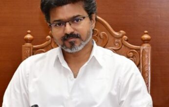കർഷകർക്ക് ആശ്വാസം: 75,000 രൂപ വരെയുള്ള കാർഷിക വായ്പകൾ എഴുതിത്തള്ളുമെന്ന് തമിഴ്നാട് മുഖ്യമന്ത്രി ജോസഫ് വിജയ് കർഷകർക്ക് ആശ്വാസം: 75,000 രൂപ വരെയുള്ള കാർഷിക വായ്പകൾ എഴുതിത്തള്ളുമെന്ന് തമിഴ്നാട് മുഖ്യമന്ത്രി ജോസഫ് വിജയ്