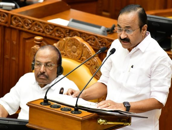ചരിത്രപരമായ നീക്കം: മുഖ്യ തിരഞ്ഞെടുപ്പ് കമ്മീഷണർ ഗ്യാനേഷ് കുമാറിനെതിരെ കേരള നിയമസഭയിൽ പ്രമേയം പാസാക്കി